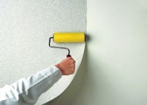 Как красить обои из стекловолокна. Как поклеить стеклообои?