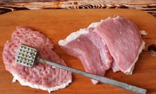 Как приготовить отбивные из свинины, чтобы были мягкие и сочные в духовке. Сочные отбивные из свинины — рецепты приготовления в духовке