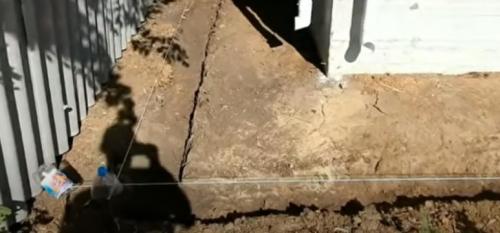 Бетонная отмостка от А до Я своими руками. Выбор времени и подготовка почвы 18 Бетонная отмостка от А до Я своими руками. Выбор времени и подготовка почвы 18