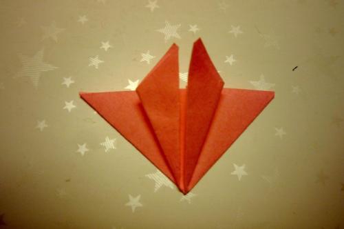 Какие материалы лучше всего использовать для создания бумажных цветов. Цветы из бумаги 2025 со схемами и шаблонами для вырезания