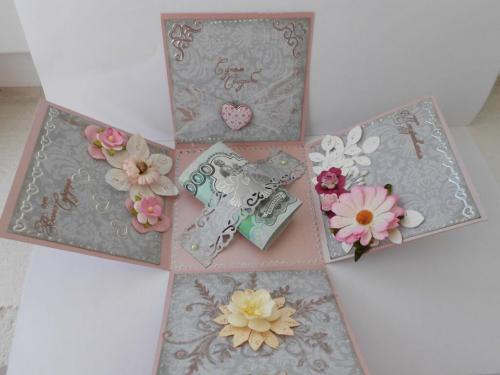 Своими руками: как превратить цветную бумагу в уникальный декор 23 Своими руками: как превратить цветную бумагу в уникальный декор 23