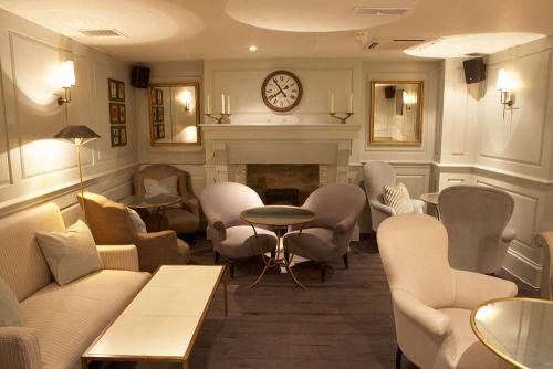 Сочетание бежевого и коричневого цвета в интерьере. Бежевый цвет и его сочетания в интерьере