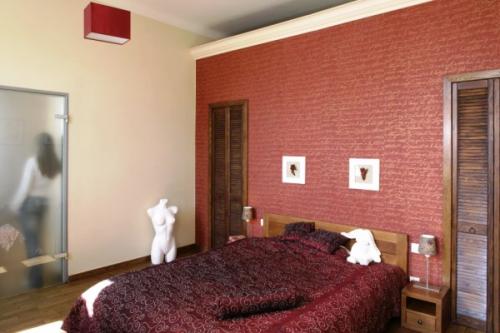 Как подобрать обои в спальню. Типы обоев для спальни