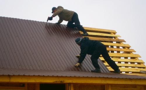 Преимущества заборов из профнастила для вашего участка в Московской области 13