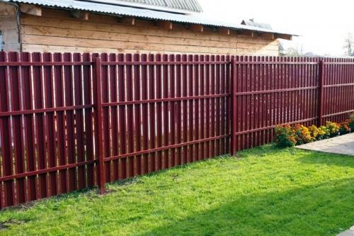 Преимущества строительства заборов в Москве и области: надежность и эстетика 02