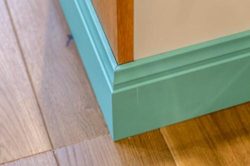 Как выбрать цвет напольного плинтуса. Какого цвета подобрать плинтус 03 Как выбрать цвет напольного плинтуса. Какого цвета подобрать плинтус 03
