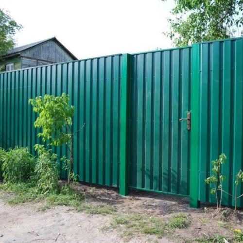 Какие инструменты нужны для сборки забора из профнастила. Материалы и инструменты для установки забора из профнастила