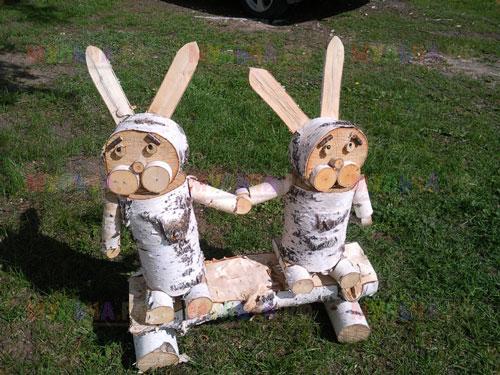 Красивое украшение для дачного сада из дерева. Делаем зверушек из спилов бревен