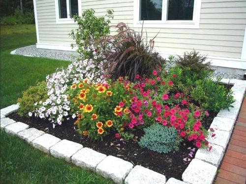 Клумба на даче своими руками для начинающих. Цветник на даче своими руками для начинающих: фото и практические советы
