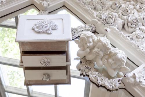 Как сделать свою комнату уютной с помощью лёгких украшений 07