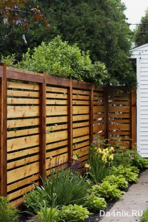 Забор своими руками дешево и красиво. Как сделать самый дешевый забор для дачи своими руками?