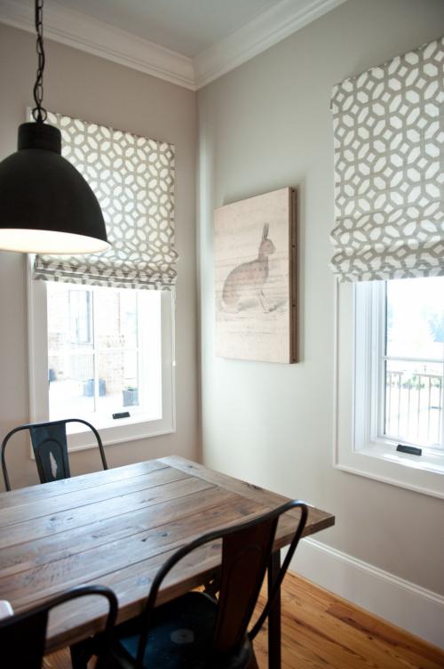 Выбор цвета плинтуса в интерьере. Светлый линолеум темный плинтус. Как подобрать плинтус к линолеуму и другим напольным покрытиям? 15 Выбор цвета плинтуса в интерьере. Светлый линолеум темный плинтус. Как подобрать плинтус к линолеуму и другим напольным покрытиям? 15