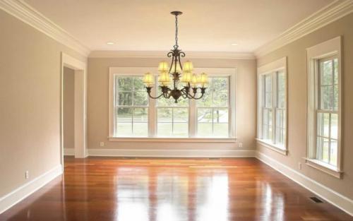 Белый плинтус в интерьере. С какими цветами можно сочетать