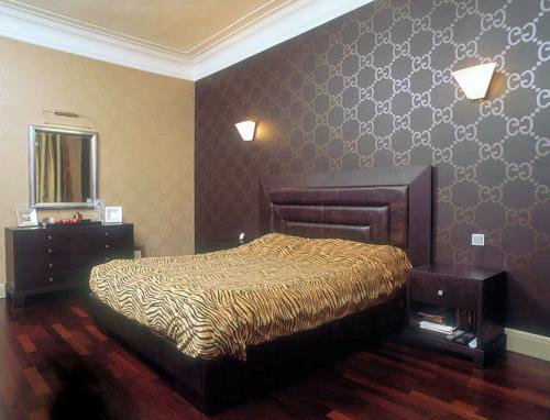 Обои для стен в спальню. Красивые обои в спальню: виды и способы комбинирования