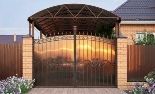 Можно ли установить навес из поликарбоната своими руками. Крепление поликарбоната