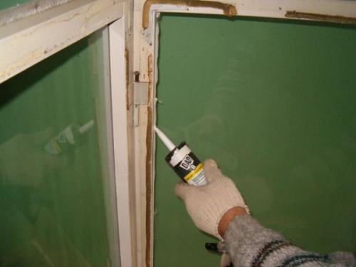 Герметизация деревянных окон. Виды и типы