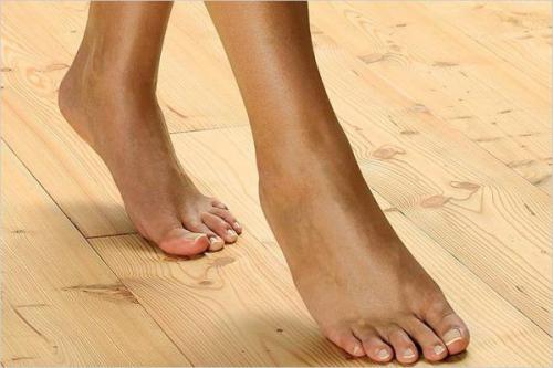 Как усилить деревянный пол. Почему скрипят полы