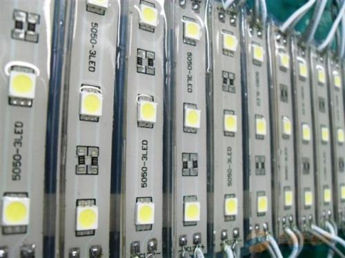 Характеристики светодиодов 3 мм. Виды, характеристики, маркировка SMD-светодиодов