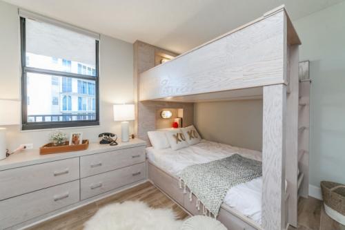 Разные варианты исполнения изголовья кровати из дерева. Виды деревянных кроватей 03 Разные варианты исполнения изголовья кровати из дерева. Виды деревянных кроватей 03