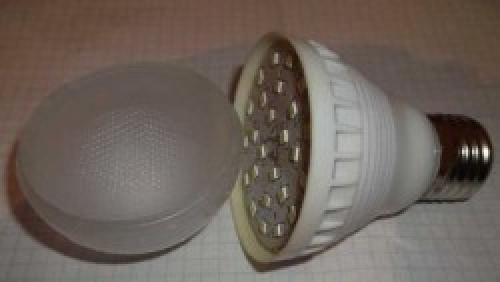 Рассеивание света светодиодов. Небесполезная деталь