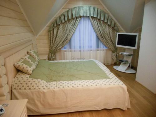 Как подобрать шторы и покрывало в спальню. Варианты сочетания штор и покрывала на кровать в спальне