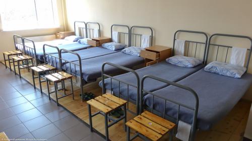 7 лучших СПОСОБОВ КРАСИВО заправить КРОВАТЬ. 9 СПОСОБОВ КРАСИВО ЗАПРАВЛЯТЬ КРОВАТЬ и делать мир лучше!