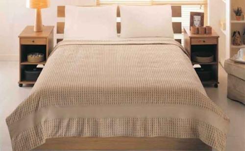 Подо что подбирать цвет покрывала. Выбираем подходящее покрывало для кровати в спальню 13 Подо что подбирать цвет покрывала. Выбираем подходящее покрывало для кровати в спальню 13