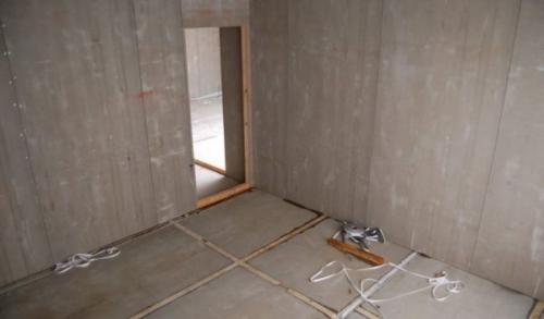 Как выровнять стены в ванной своими руками. Материалы для выравнивания под плитку