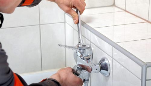 Укладка плитки в ванной с чего начать. Как уложить плитку в ванной своими руками