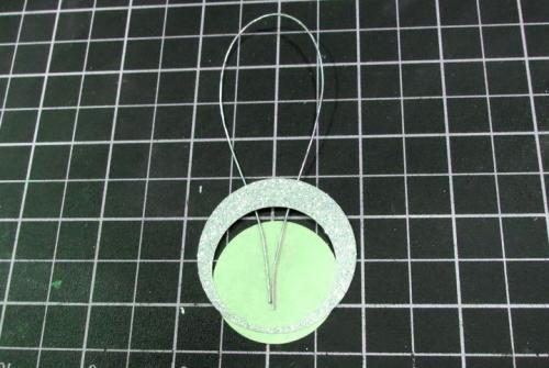 Как украсить комнату к Новому году своими руками из бумаги. Новогодние украшения из бумаги