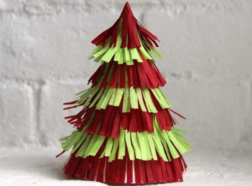 Украшения на Новый год своими руками из бумаги. Новогодние поделки из бумаги своими руками 2023