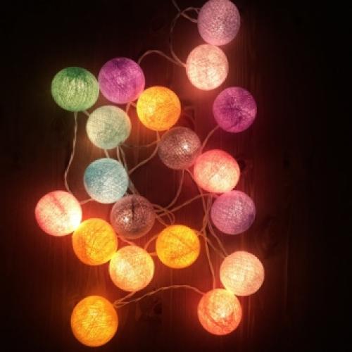 Как украсить комнату на Новый год 2022: простые идеи 19 Как украсить комнату на Новый год 2022: простые идеи 19