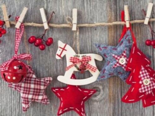 Как украсить комнату на Новый год 2022: простые идеи 17 Как украсить комнату на Новый год 2022: простые идеи 17