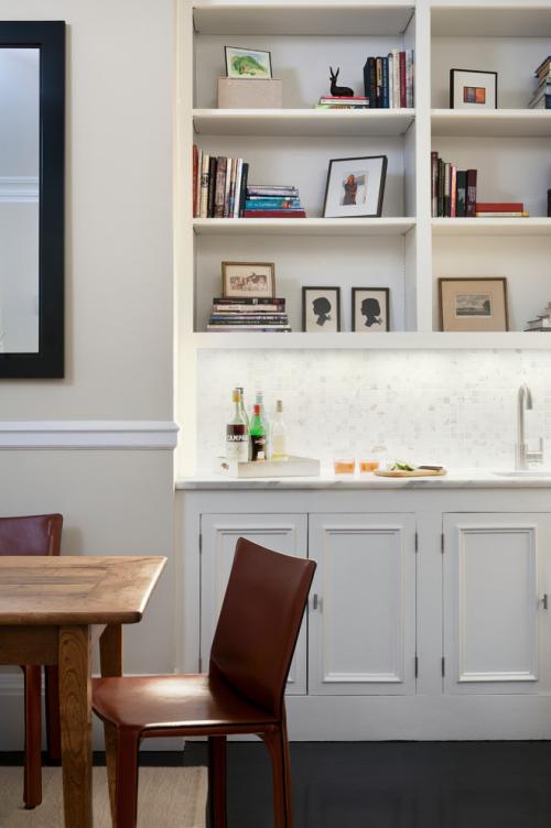 Вход в дом и сразу кухня. Кухня при входе в квартиру: проект оптимизации пространства от Эмили Пинни