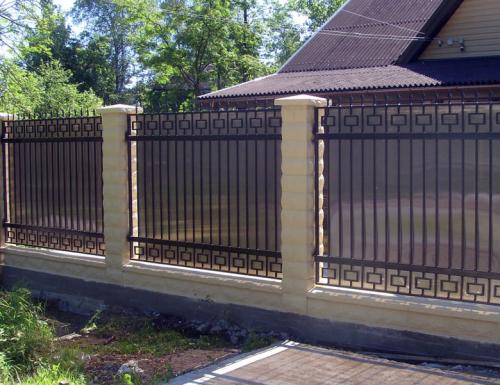 Монтаж металлического ограждения технология. Монтаж металлического забора: рекомендации специалистов