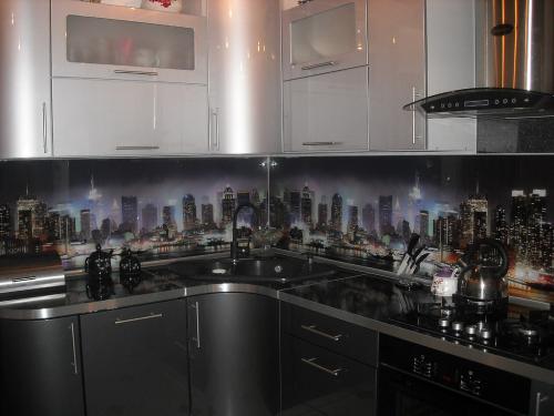 Маленькая кухня в серых тонах. Что мы знаем о сером цвете?