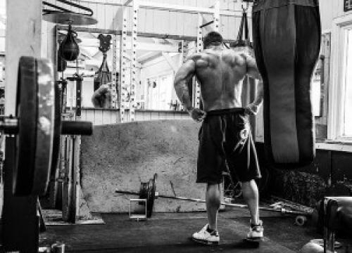 Какие правила этикета следует соблюдать в раздевалках. Правила поведения в раздевалке после тренировки