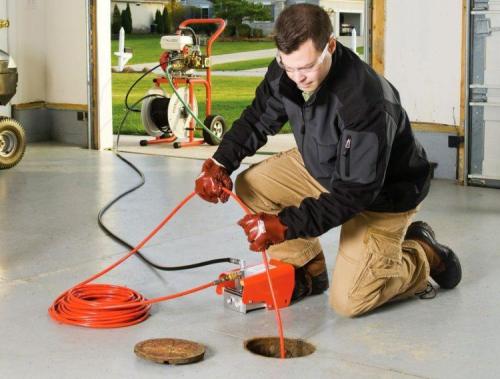 Чем прочистить засор в пластиковой трубе. Радикальные способы решения