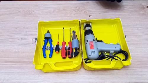 Контейнер из пластиковой канистры. Процесс изготовления кейса