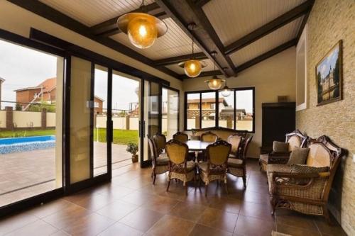 Как оформить интерьер веранды в частном доме. Как обустроить веранду: выбор стиля 16 Как оформить интерьер веранды в частном доме. Как обустроить веранду: выбор стиля 16