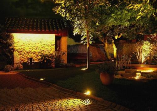 Какие идеи можно использовать для создания садового декор на дачном участке. Функциональный декор