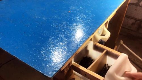 Лайфхаки из канистры. Процесс изготовления выдвижных ящиков под верстак из использованных пластиковых канистр