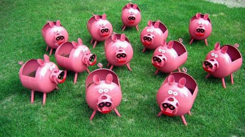 Поделки из пластиковых бутылок для клумбы. Клумба из бутылок — мастер-класс изготовления оригинальных клумб. 120 фото оформления клумбы при помощи пластика