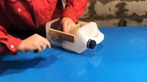 Ящик из канистры. Процесс изготовления выдвижных ящиков под верстак из использованных пластиковых канистр