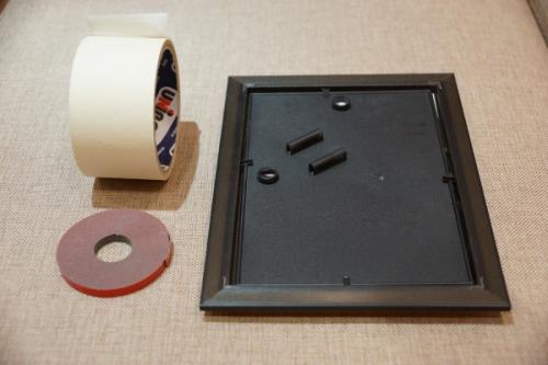 Какие материалы можно использовать для установки полки без гвоздей и молотка. №1. Двусторонний скотч