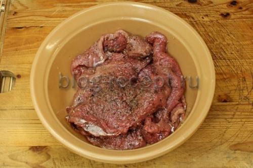 Отбивные из говядины по-французски. Мясо по-французски из мякоти говядины в духовке
