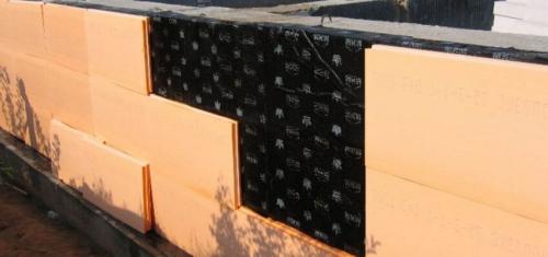 Многоквартирный дом без подвала. Леонид Зверев: