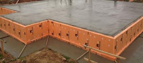 Многоквартирный дом без подвала. Леонид Зверев: