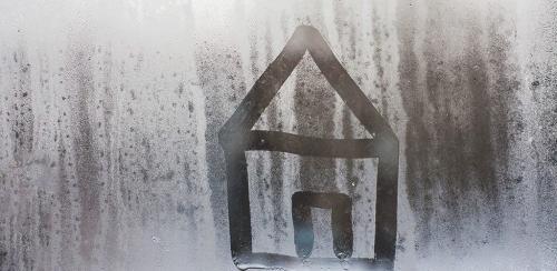 Почему потеют окна в доме и как с этим бороться. Вода и конденсат