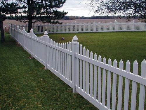 Декоративный деревянный забор своими руками. Строительство декоративного забора из дерева на участке [19 фото]